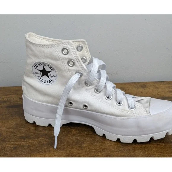 Converse Chuck Taylor All Star Lugged Women's White High Top 8.5 Canvas Sneakers - Picture 7 of 13